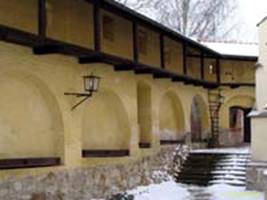  / KOSSLARN  (XV ) / Cloister (15th cent.)