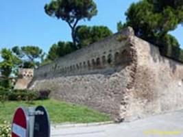  / FANO    (IX--XIV ) / Fortress gates (9th  15th cent.)