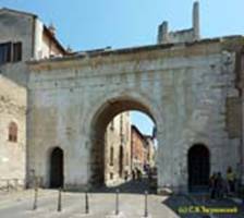  / FANO    (IX--XIV ) / Fortress gates (9th  15th cent.)