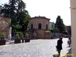  / RAVENNA  .  (XVI )    (VVI ) / Santa Spirito cathedral (16th cent.) and Arian Baptisterium (6th cent.)