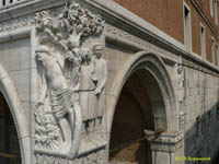 / VENICE   (XIVXV ) / Venice Palace (14th15th cent.)