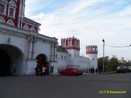  .    (2- . XVI ),     ( XVII ) / Novodevichy cloister. Smolensk Odigitria cathedral (mid. 16th c.), other buildings (end 17th cent.)