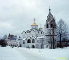  / SUZDAL  .  ,    (. XVI ) / Pokrovsky cloister. Pokrovsky cathedral, above-gate Blagoveshensky church (beg. 16th c.)