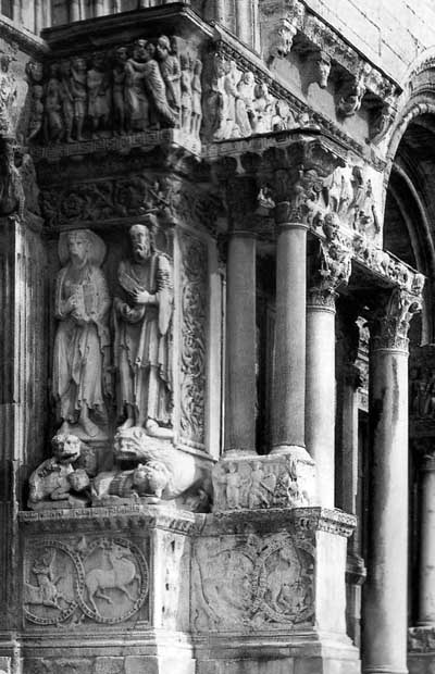 A fragment of decoration of the Church of Saint-Gilles-du-Gard in Garda (Gard), the capital of the Department of Gard (Gard, Languedoc-Roussillon (Languedoc-Roussillon).