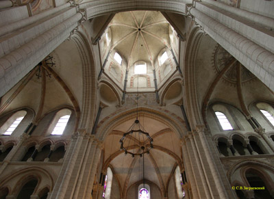 The dome above the crossing of the Cathedral of Limburg n is%