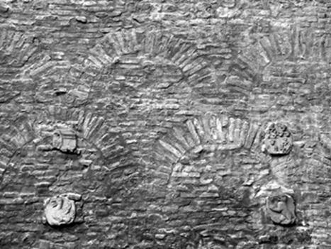 Single plate with zoomorphic reliefs on the wall of the southern nave of the Cathedral in Speyer.